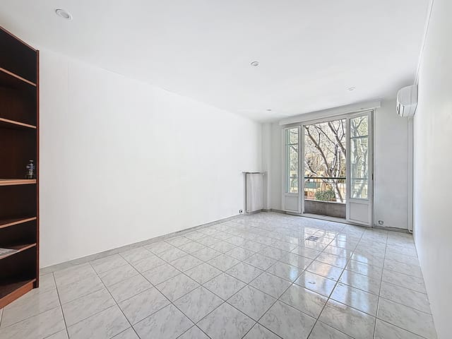 Apartamento en venta - 06100, Nice (Gorbella), France, 5vjk3D - Melsia