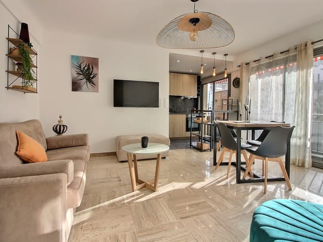 Apartment for sale - 06110, Le-Cannet (Carnot), France, 5vlv4j - Melsia