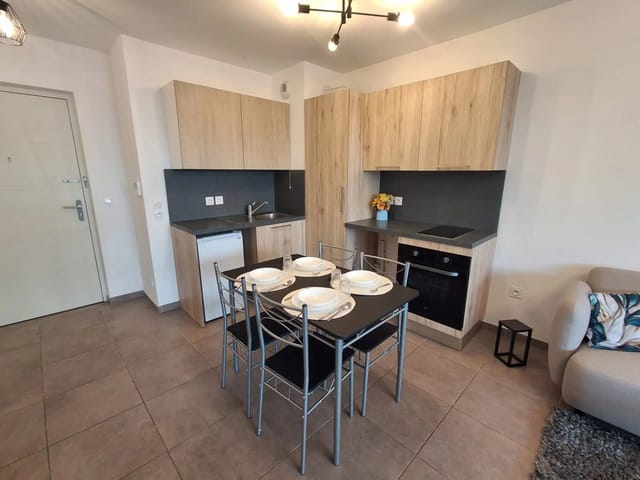 Apartamento en venta - 06100, Nice (Gorbella), France, G6B1k2 - Melsia