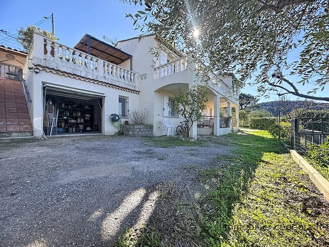 Huis te koop - 83440, Tanneron, France, G6B3QR - Melsia