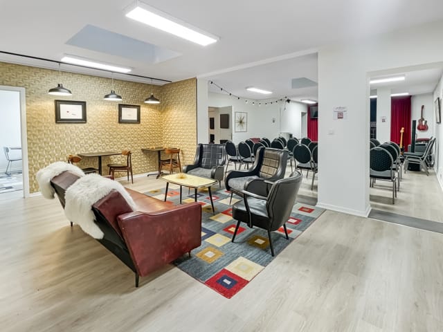 Comercio/Escritório aluga-se - Rue Godefroid, 22, 5000, Namur, Belgique, G6B3my - Melsia