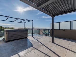 Appartement te koop - 06200, Nice (Corniche Fleurie), France, G6B4W2 - Melsia
