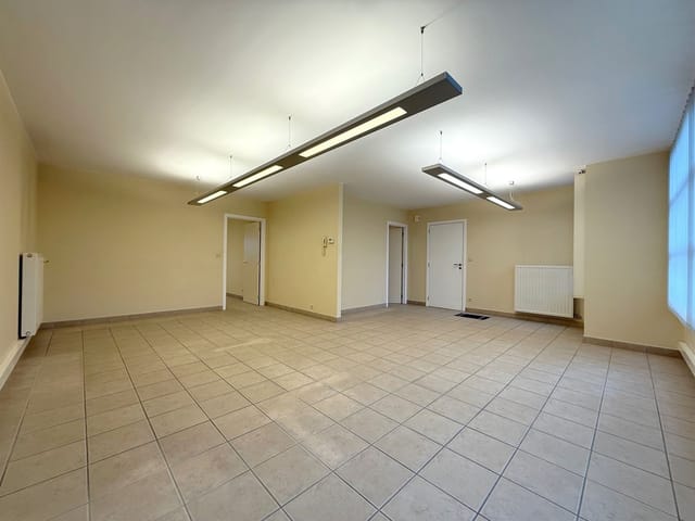 Comercio/Escritório comprável - Rue de Lannoy, 45/01, 7500, Tournai, Belgique, G6J3Mj - Melsia