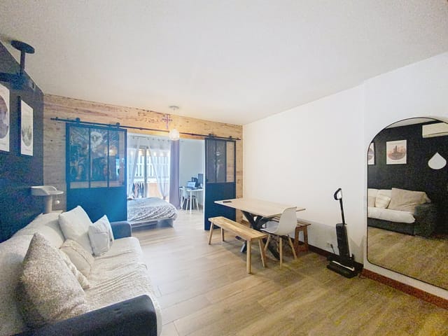 Appartement te koop - 06200, Nice (St Isidore), France, G6J94R - Melsia