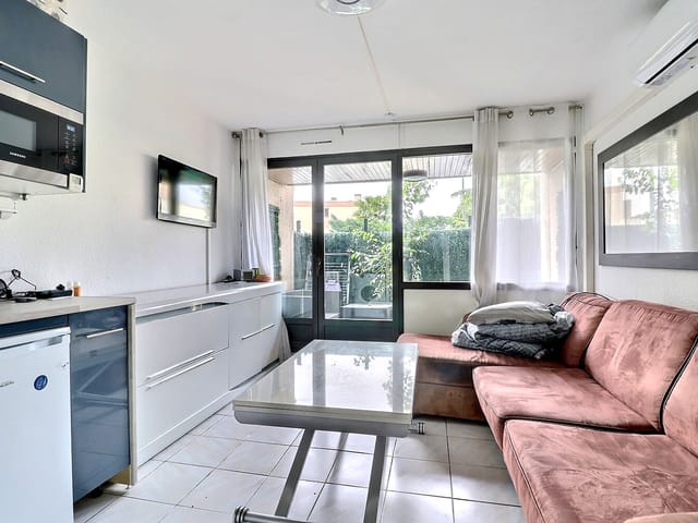 Wohnung zu verkaufen - 83700, Saint-Raphael (Proche Centre Ville), France, G6JMaM - Melsia