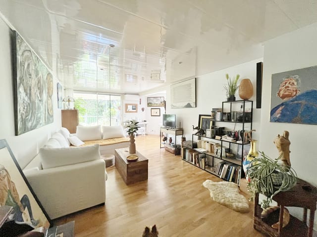 Appartement à vendre - 83700, Saint-Raphael (Santa Lucia), France, G6JdNR - Melsia