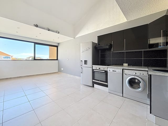 Appartement à vendre - 83600, Frejus (Villeuneuve), France, G6kNaA - Melsia
