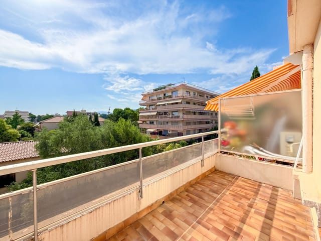 Duplex comprável - 06700, Saint-Laurent Du Var (Les Vespins), France, G6wJwA - Melsia