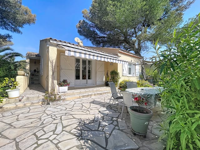 Huis te koop - 83700, Saint-Raphael (Santa Lucia), France, G6z7Ae - Melsia