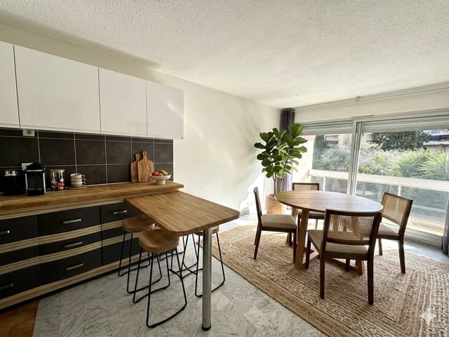 Appartement à vendre - 06600, Antibes (Juan Centre), France, G6zBB2 - Melsia