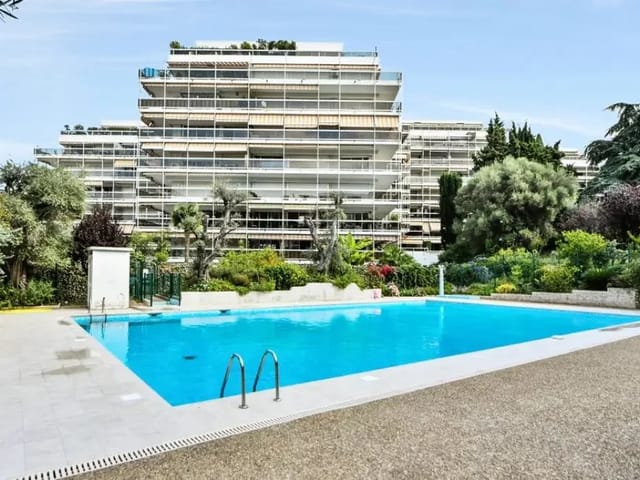 Appartement te koop - 06160, Antibes (Rostagne), France, GJm4Nw - Melsia