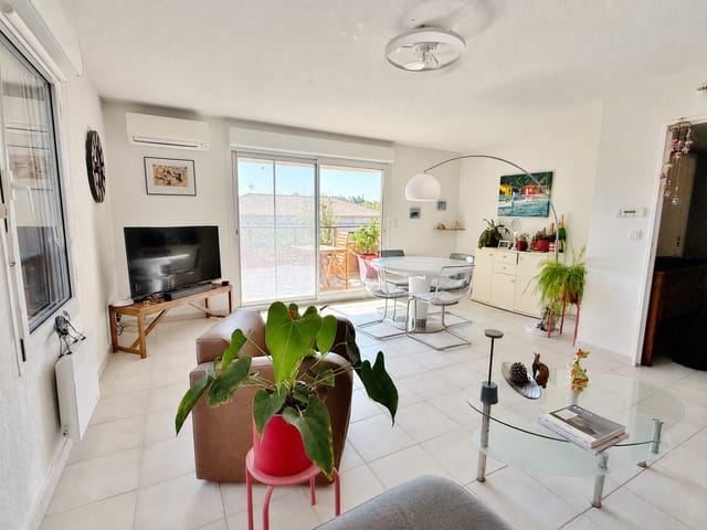 Appartement à vendre - 83700, Saint-Raphael (Agay), France, GJmaQP - Melsia