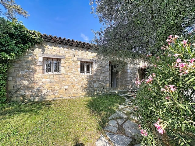 Casa in vendita - 06650, Le-Rouret (Clamarquier), France, GJmano - Melsia