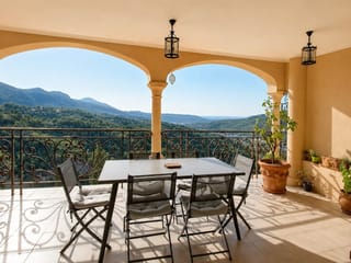 Dorfsitz zu verkaufen - 12, Place du Château, 06670, La-Roquette-Sur-Var (Village), France, GJmoJY - Melsia