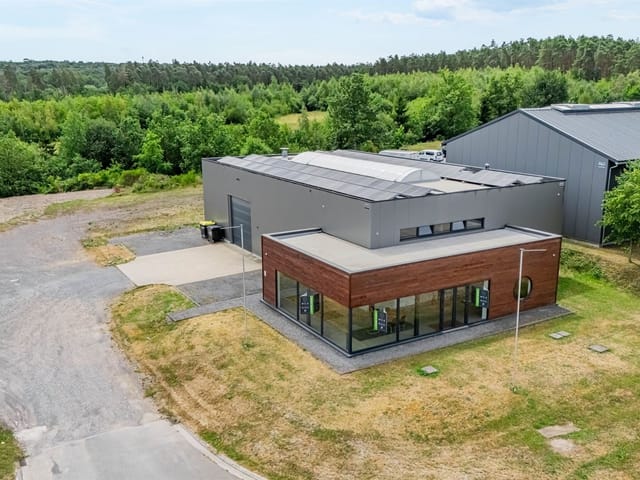 Commerce/Bureau à vendre - Rue de l'Industrie, 27, 6940, Durbuy, Belgique, GLJn6O - Melsia