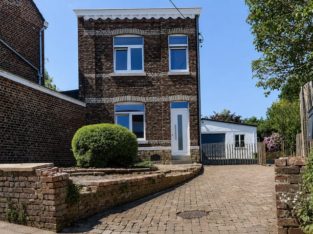 Haus zu verkaufen - Rue du Château d'Eau, 28, 4100, Seraing, Belgique, GLzJK2 - Melsia