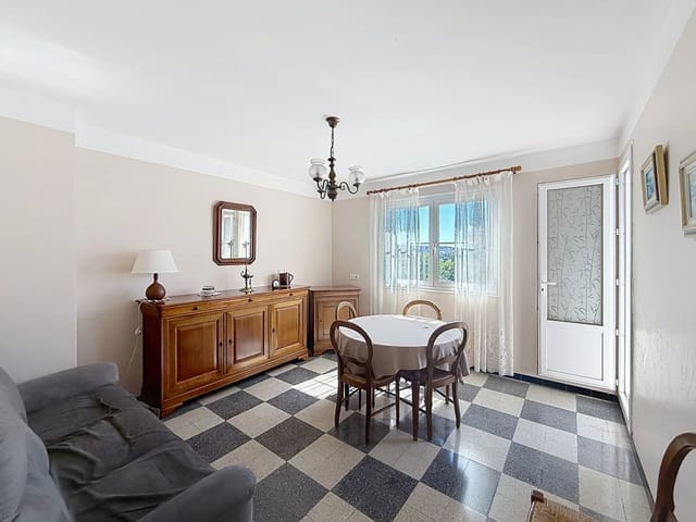 Appartement te koop - Avenue du 11 Novembre, 06700, Saint-Laurent Du Var (Centre), France, GLzK0y - Melsia