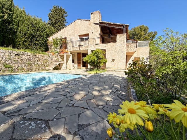 Huis te koop - 06740, Chateauneuf-Grasse, France, GP6ekJ - Melsia