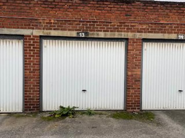 Garaje/Parking en venta - Chaussée de Chatelineau, 77, 6061, Charleroi, Belgique, GPKkvR - Melsia