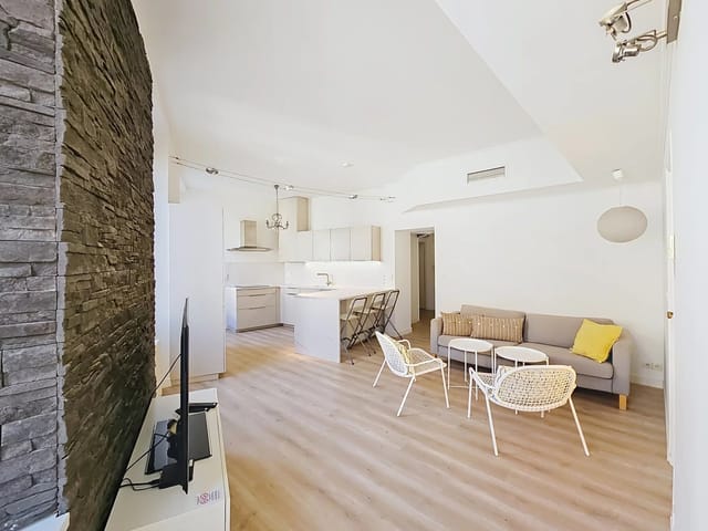 Appartement à vendre - 06300, Nice (Vieux Nice), France, GV1xLg - Melsia