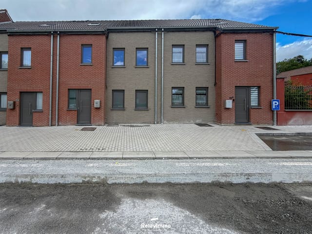 Huis te huur - Chaussée de Tournai, 133, 7740, Pecq, Belgique, GVzoKv - Melsia