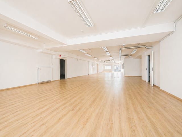 Comercio/Oficina en venta - Rue des Carmes , 9, 4000, Liège, Belgique, Gj13dx - Melsia