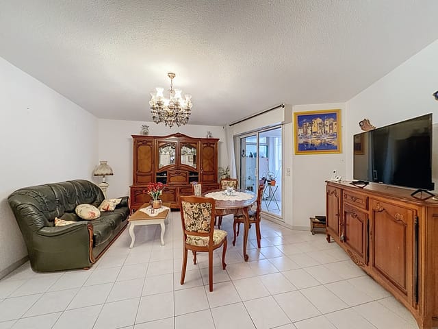 Appartement te koop - 83700, Saint-Raphael (Centre Ville), France, Gj9KBp - Melsia