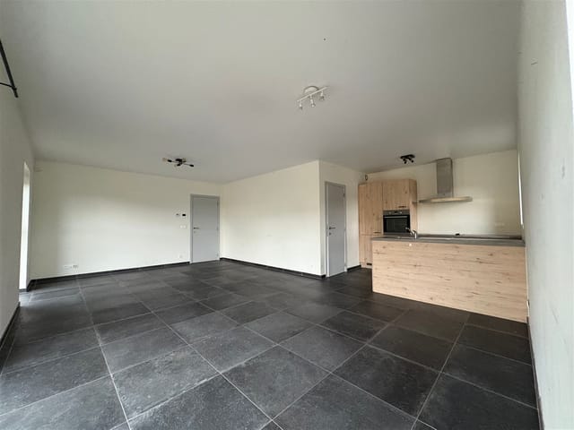Apartamento aluga-se - 6900, Marche-En-Famenne, Belgique, GjB6Ke - Melsia