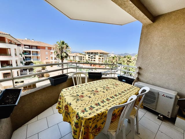 Wohnung zu verkaufen - 83600, Frejus (Port Fréjus), France, GjRmmw - Melsia