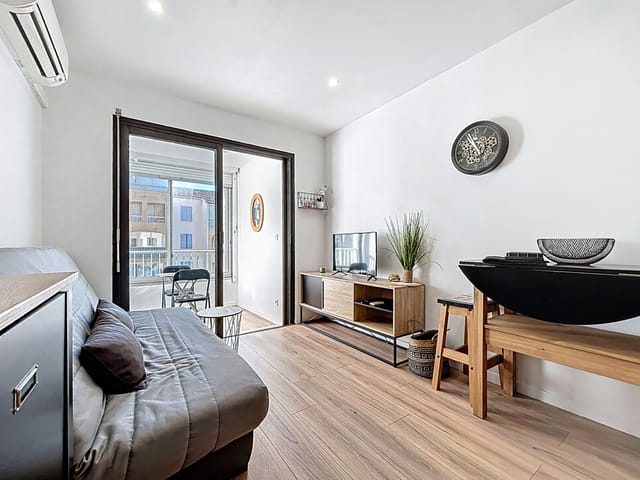 Apartamento en venta - 83600, Frejus (Centre Ville), France, X7J66M - Melsia
