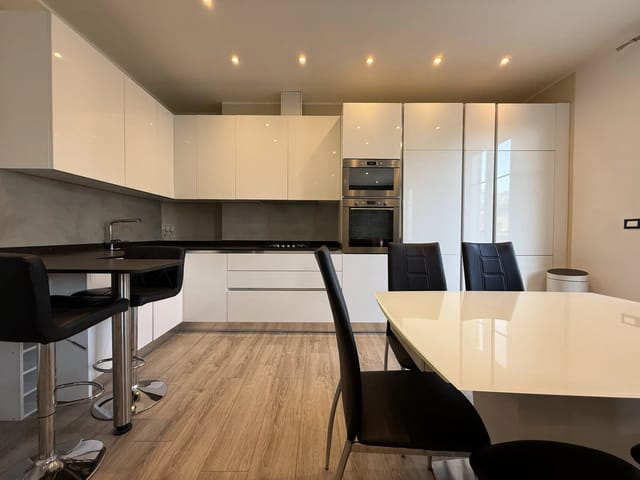 Apartamento en venta - 06500 06500, Menton (Centre), France, X7JvxA - Melsia