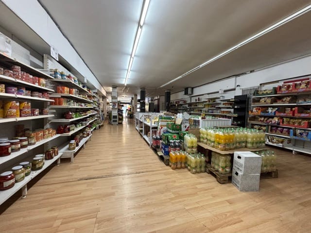 Commerce/Bureau à louer - Rue Neuve, 40, 6000, Charleroi, Belgique, X7QmBv - Melsia