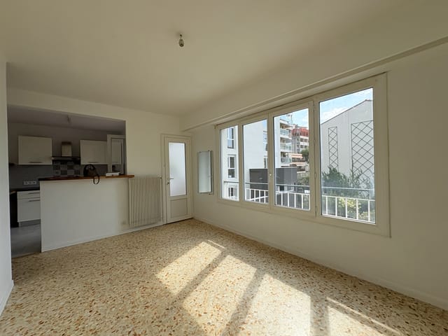 Appartement à vendre - 06200, Nice (Carlone), France, X7WM1x - Melsia