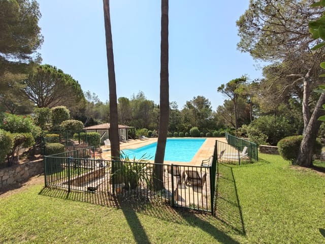 Appartamento in vendita - 83700, Saint-Raphael (Bord De Mer), France, X7z0yM - Melsia