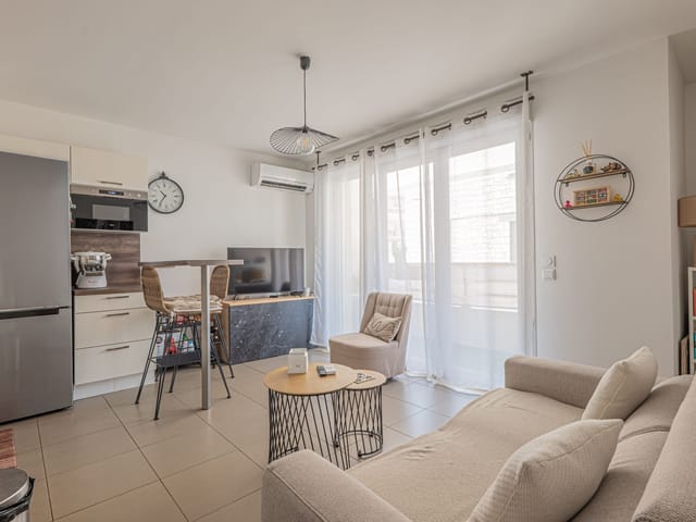Appartement te koop - 06700, Saint-Laurent Du Var (Centre), France, X7zLAl - Melsia