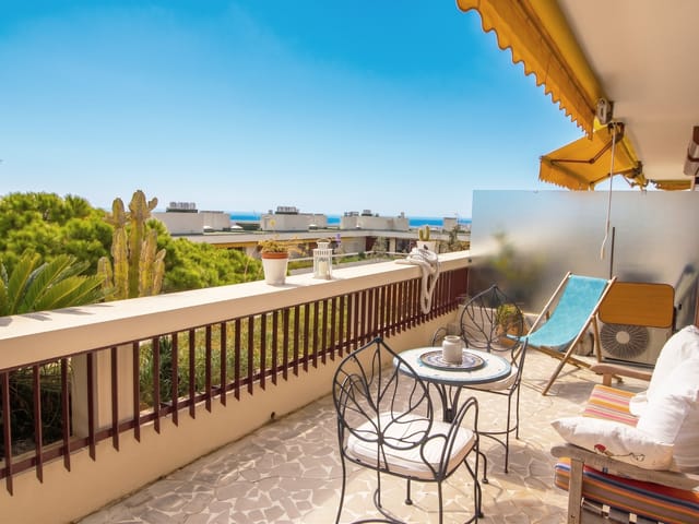 Wohnung zu verkaufen - 18, Avenue Gravier, 06100, Nice (Chambrun), France, X7zVMv - Melsia