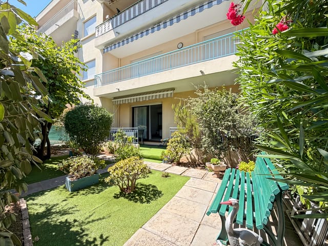 Appartement à vendre - 83600, Frejus (Limite Valescure), France, XY8QOw - Melsia