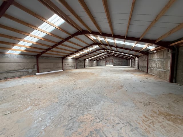 Garage/Parking à louer - 7910, Frasnes-Lez-Anvaing, Belgique, XY8Ywp - Melsia