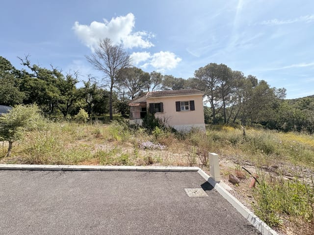 Terrain à vendre - 1810, boulevard jacques baudino, 83700, Saint-Raphael (Valescure-Vaulongue-Clair Bois-Vallon Suveret), France, XY8lJ3 - Melsia