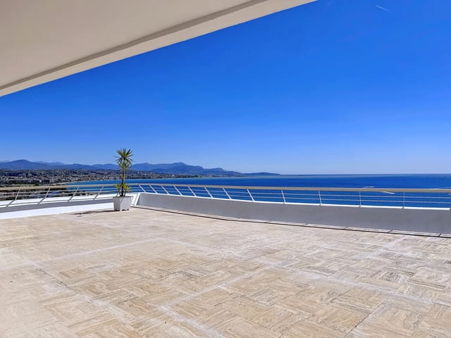 Wohnung zu verkaufen - 06270, Villeneuve-Loubet (Marina Baie Des Anges), France, XY8mnp - Melsia