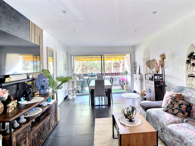 Wohnung zu verkaufen - 83600, Frejus (Villeuneuve), France, XYzNRO - Melsia