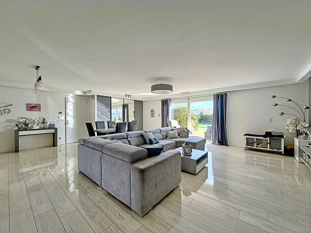 Maison à vendre - 83520, Roquebrune-Sur-Argens, France, XeK48W - Melsia