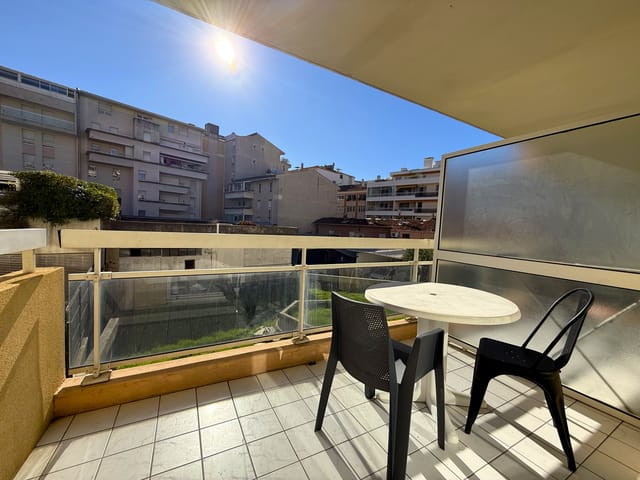 Appartement te koop - 107, Avenue Francis Tonner, 06150, Cannes (La Bocca Centre), France, XeKKpW - Melsia
