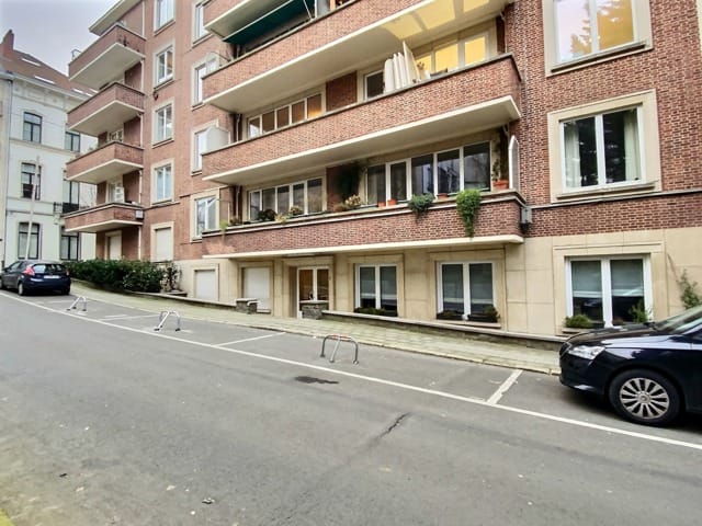 Garage/Parking à louer - Rue des Champs Elysées, 68, 1050, Ixelles, Belgique, XeKOJ3 - Melsia