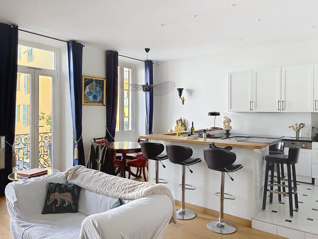 Appartement te koop - 06300, Nice (Le Port), France, XeKQQW - Melsia
