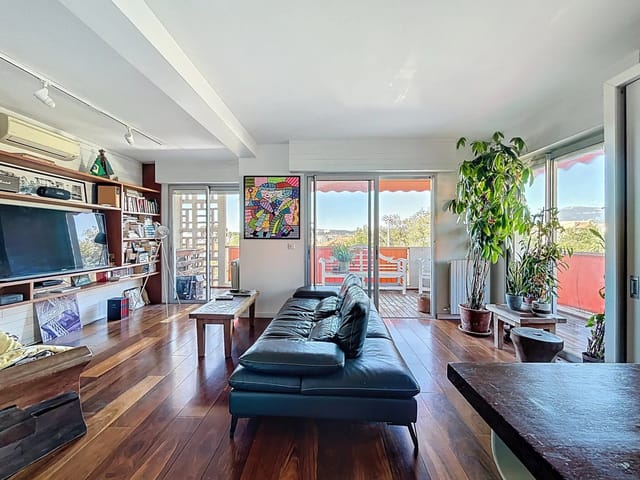 Appartement te koop - 06700, Saint-Laurent Du Var (Tzanck), France, XeR4qQ - Melsia
