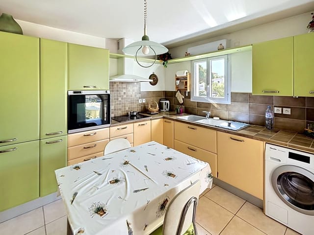 Apartamento en venta - 83700, Saint-Raphael (Proche Centre Ville), France, XegRK1 - Melsia
