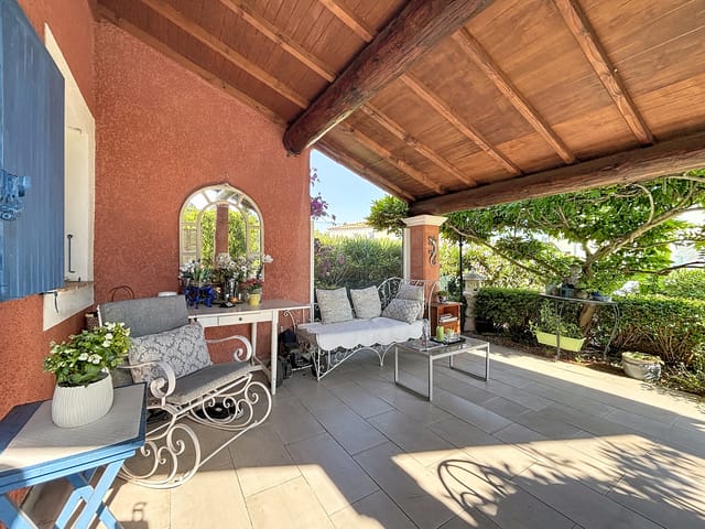 Huis te koop - 83520, Roquebrune-Sur-Argens, France, XegryQ - Melsia