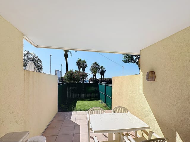 Appartement à vendre - 88, Boulevard du Midi Louise Moreau, 06150, Cannes (La Bocca Plage), France, XegzRr - Melsia