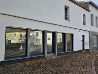 Commercial/Office for rent - 7600, Péruwelz, Belgique, XevPzQ - Melsia